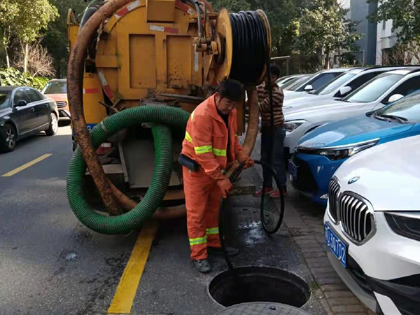 庐阳排污管道清淤